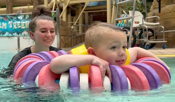 Sen Child Swimming